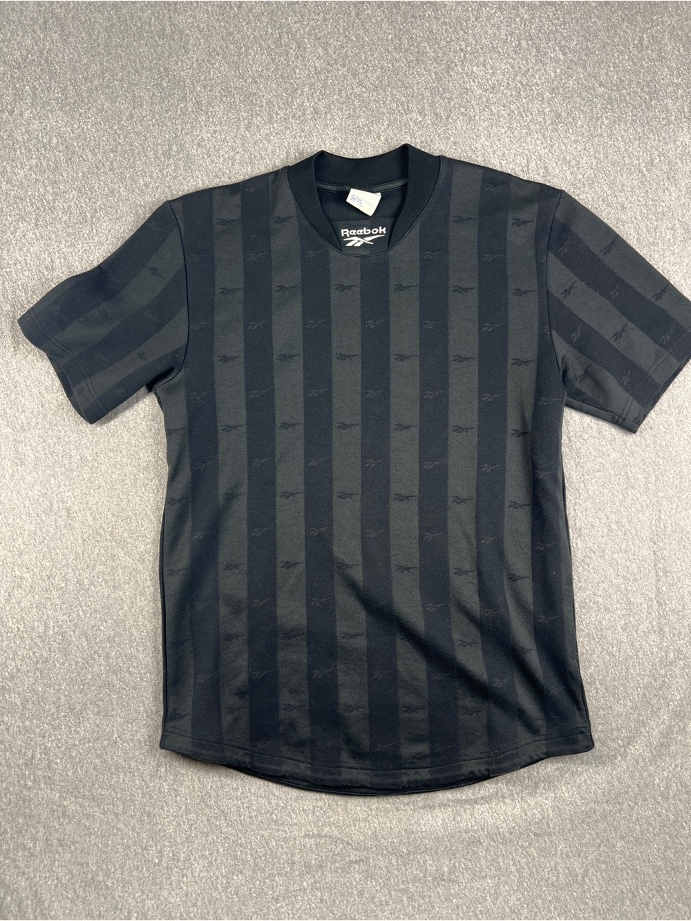 Reebok Black Vertical Stripe Short-Sleeve Athletic Tee